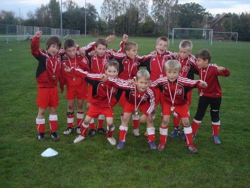 F - Junioren erspielen 2. Platz